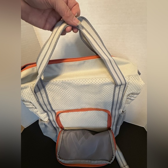 Thirty-One Grey Backpack - Picture 3 of 7